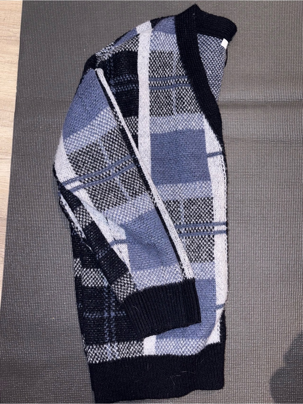 Plaid Knit Cardigan - Picture 1 of 3